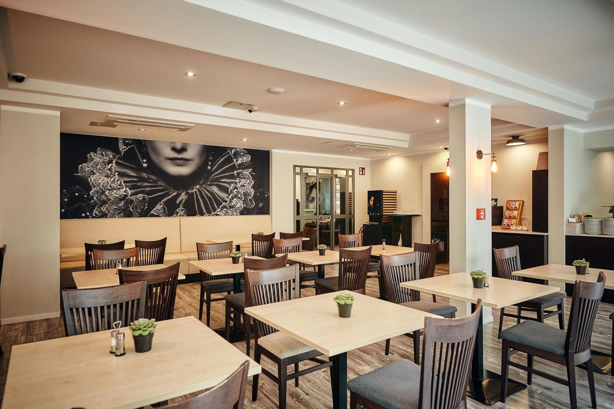 Hotel Calmo Wiedeń Zewnętrze zdjęcie
